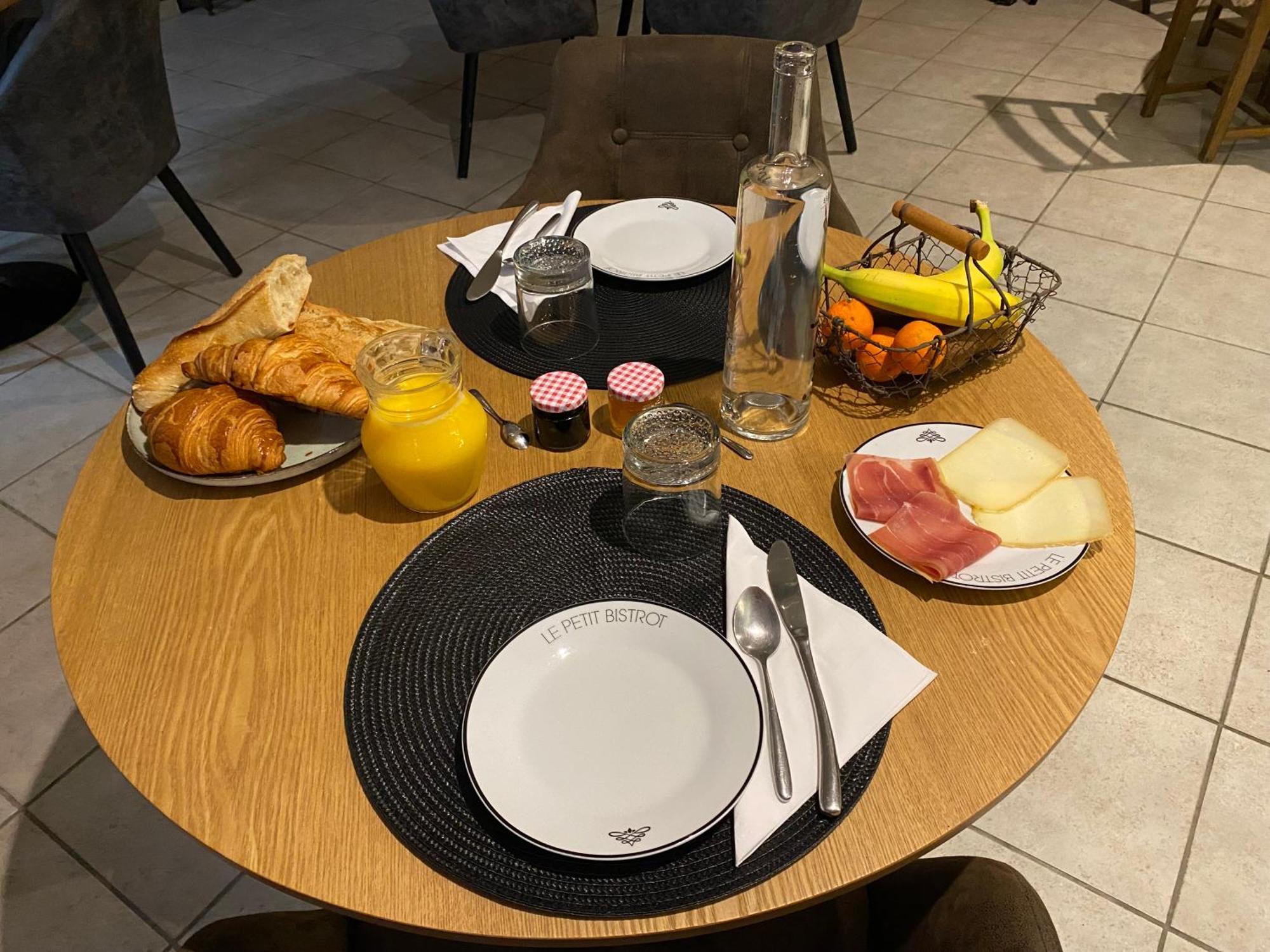 Hotel L' Campagnarde, Lourdes Sauna Restaurant 2*